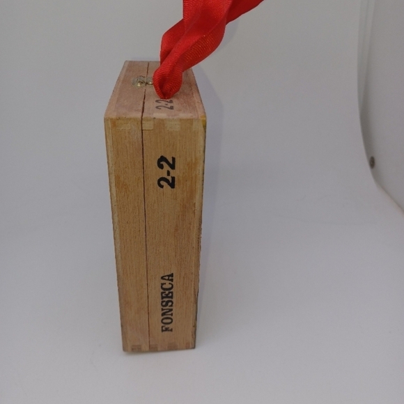 Handcrafted Vintage Wooden Cigar Purse Anthropomorphic Owl with Red Ribbon - Picture 3 of 9